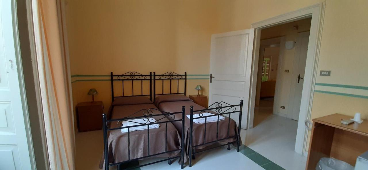 Hotel Casa Mia Syracuse ภายนอก รูปภาพ